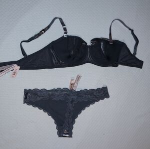 34D MEDIUM Victoria’s Secret 3PCS black bra set